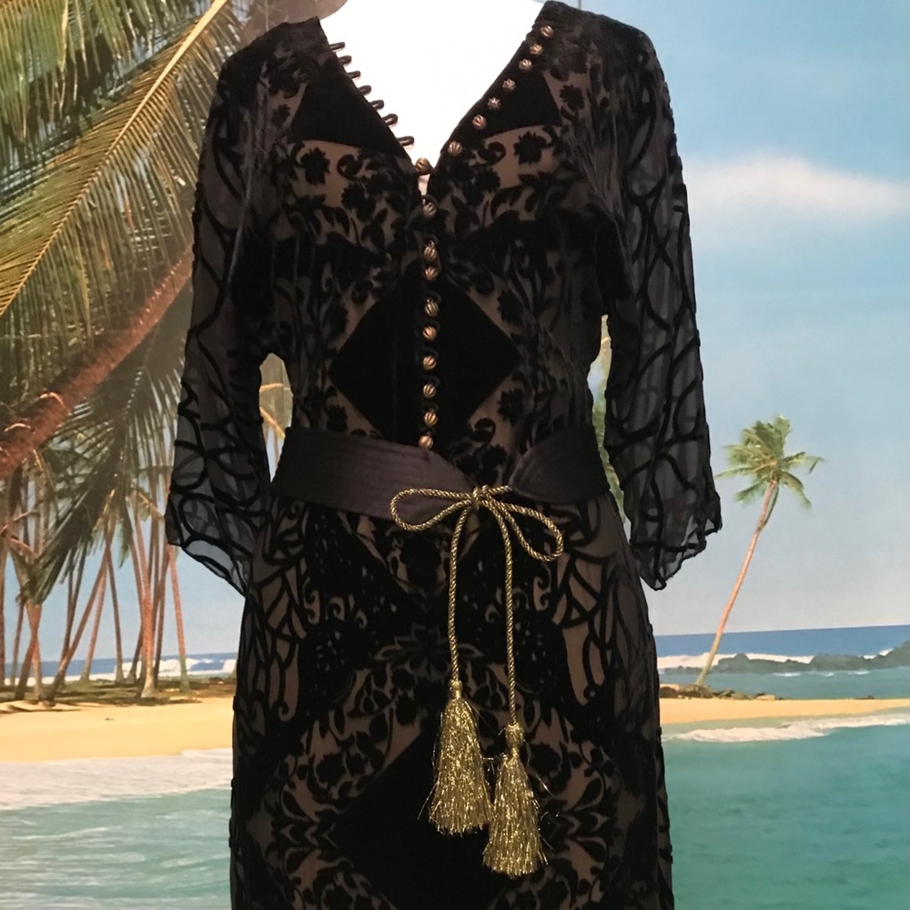 BCBG mini lace dress size XS